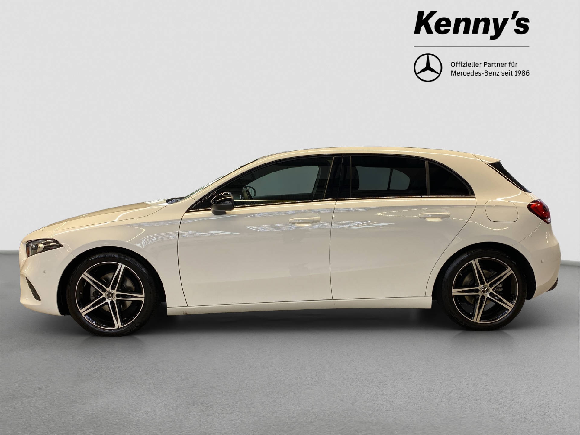 MERCEDES-BENZ A 180 Night Star-image-2