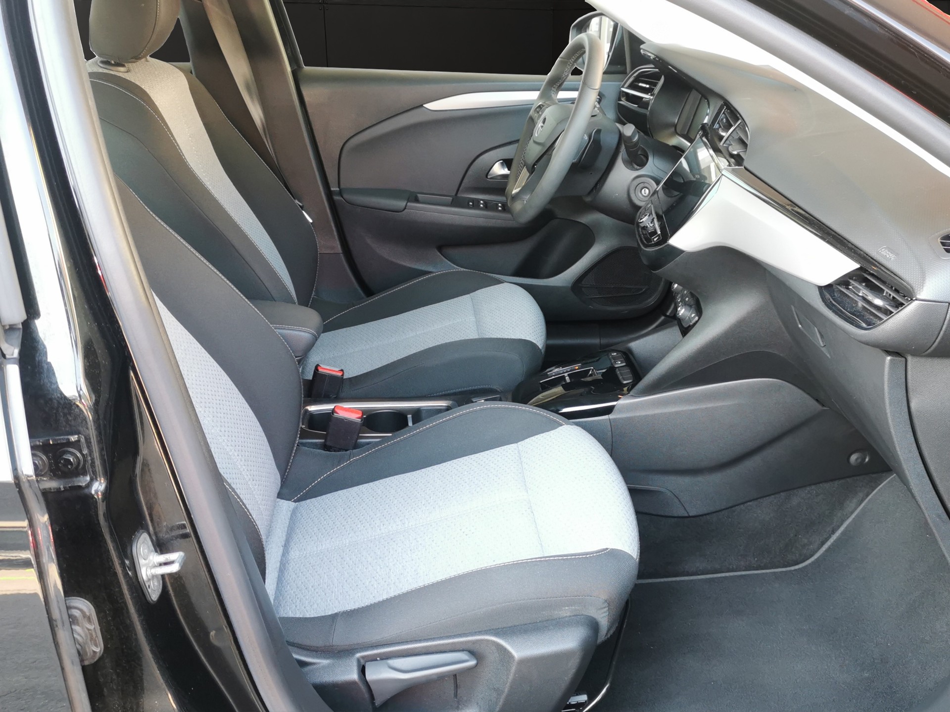 OPEL Corsa 1.2 TP GS-Line-image-12