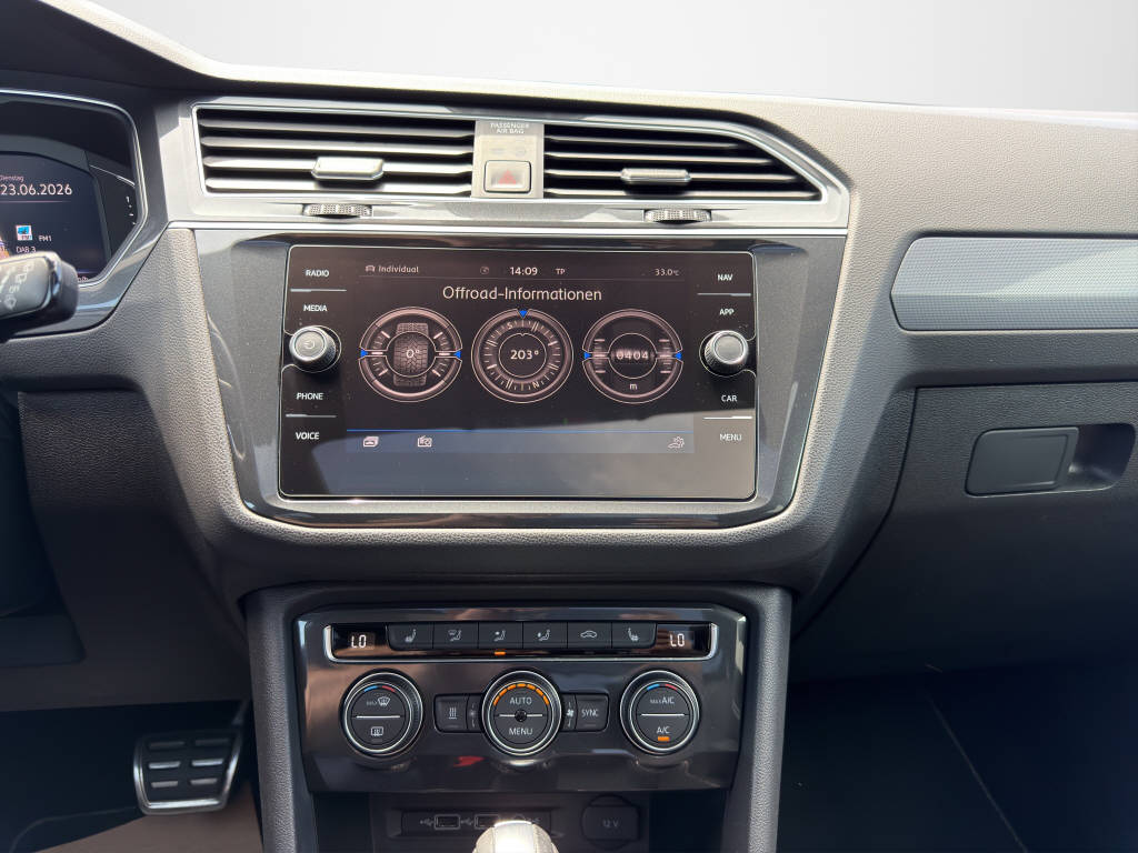 VW Tiguan 2.0TSI Highline 4Motion DSG-image-11