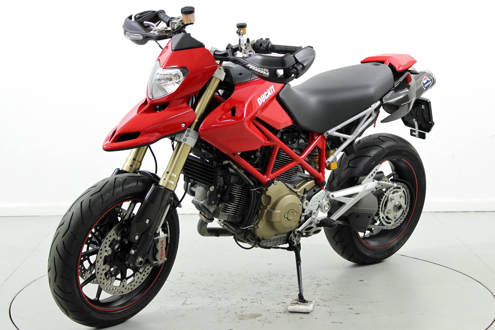 DUCATI Hypermotard 1100-showroom-element-2