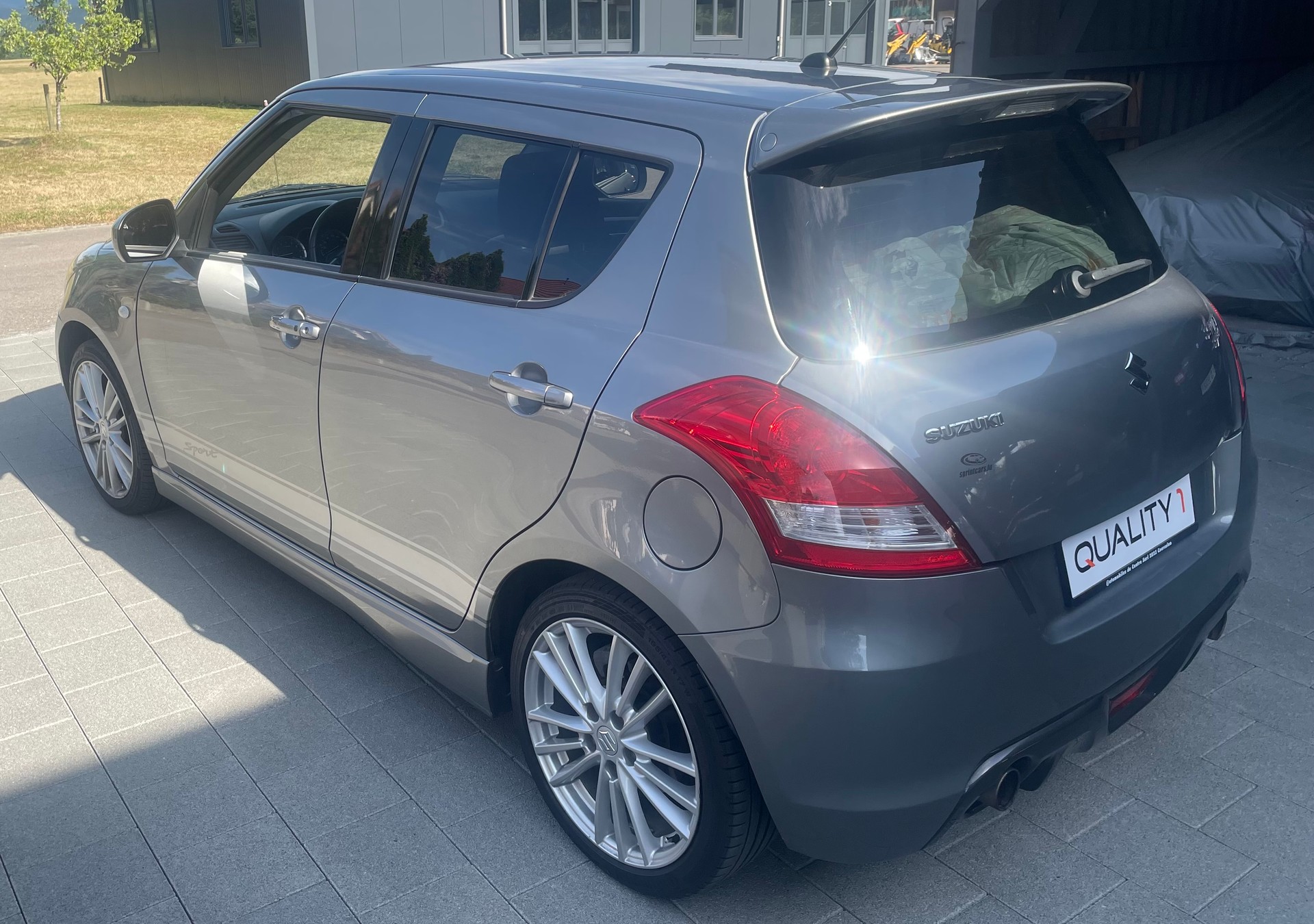 SUZUKI Swift 1.6i 16V Sport-image-4