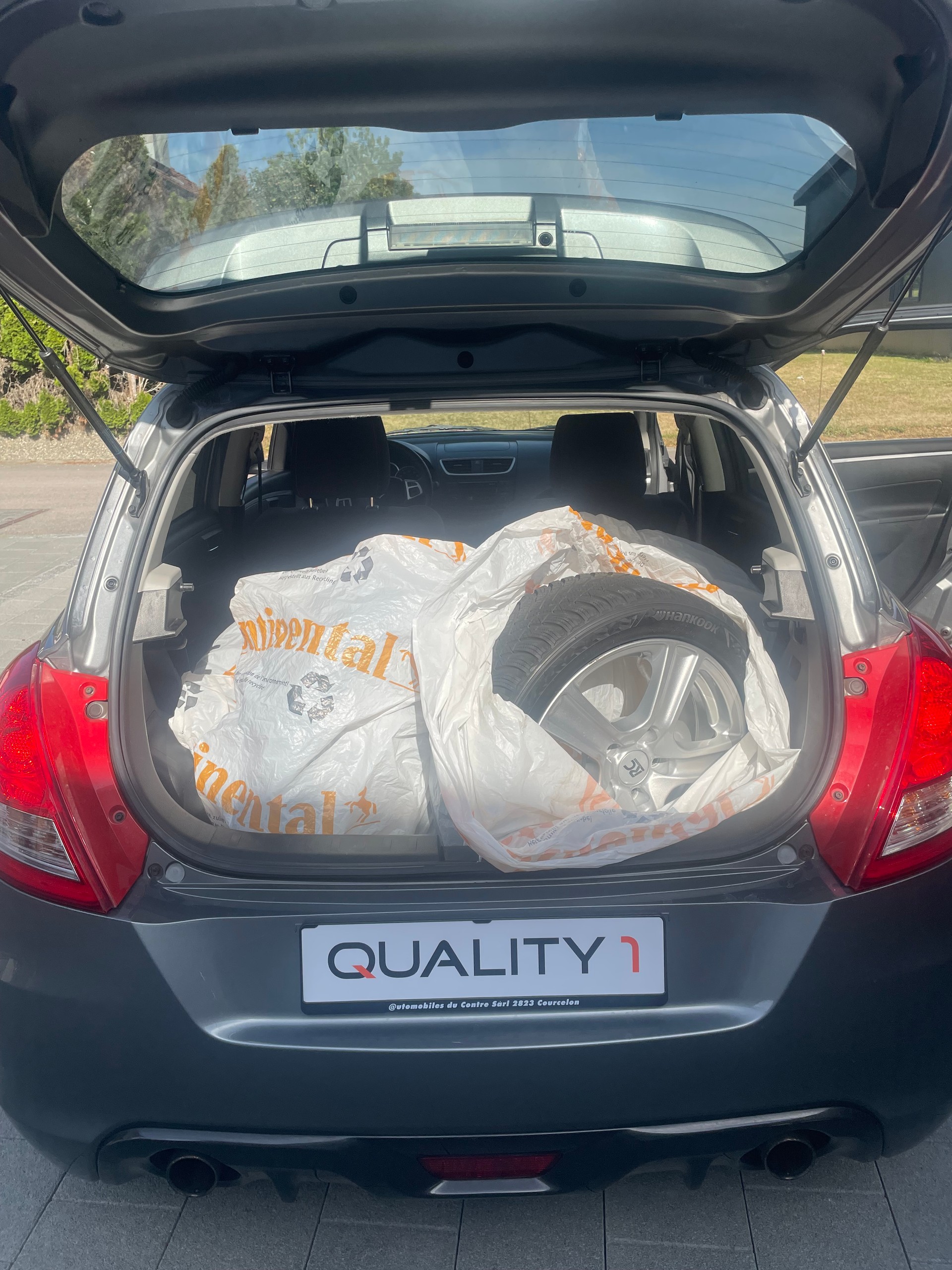 SUZUKI Swift 1.6i 16V Sport-image-6