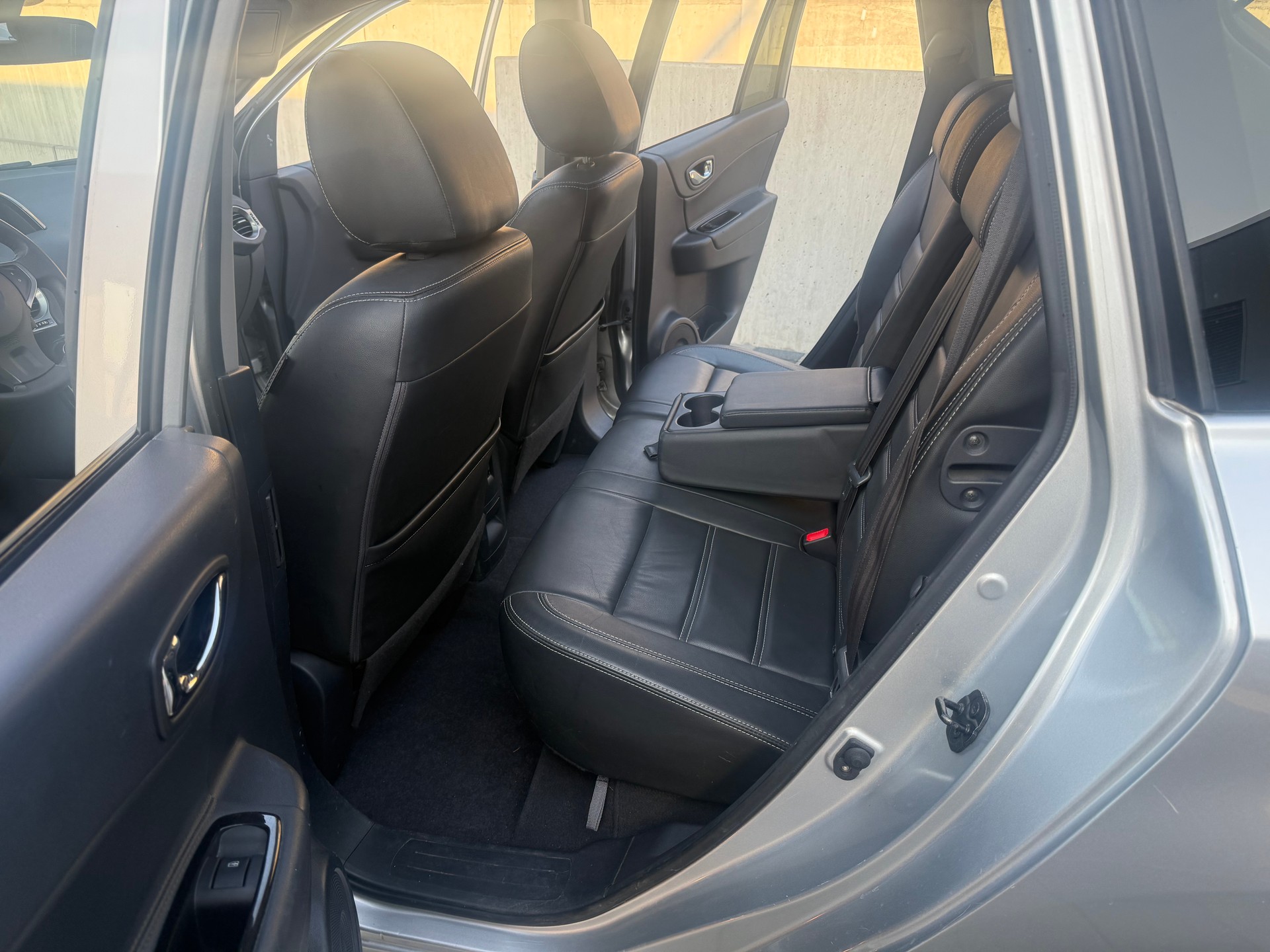 RENAULT Koleos 2.5 Swiss Edition 4x4 Automatic-image-9