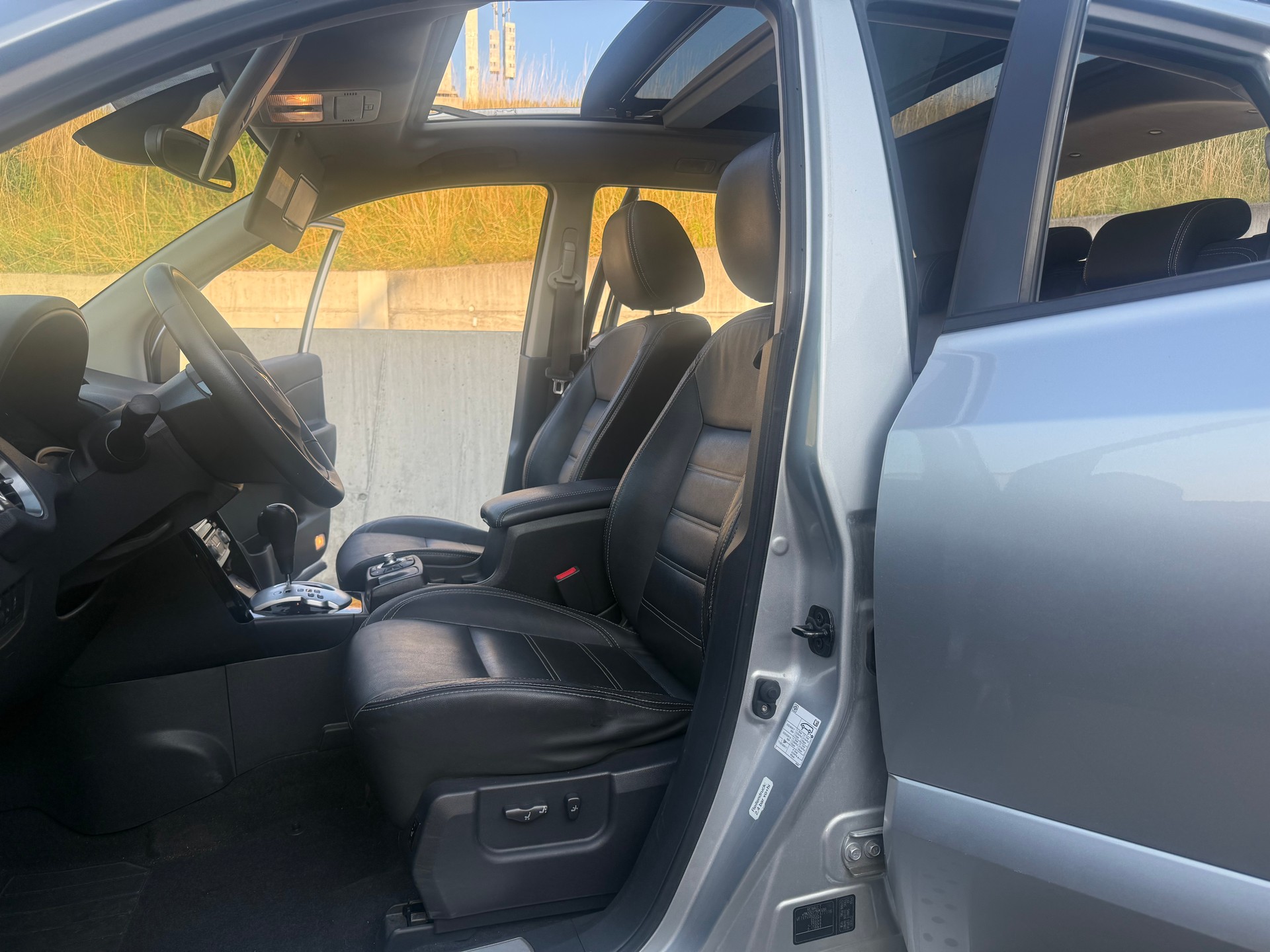 RENAULT Koleos 2.5 Swiss Edition 4x4 Automatic-image-10
