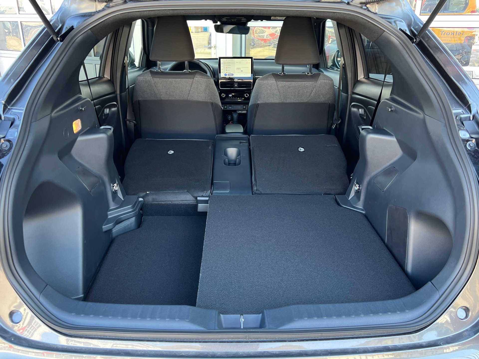 TOYOTA Yaris Cross 1.5 VVT-i HSD Trend-image-9
