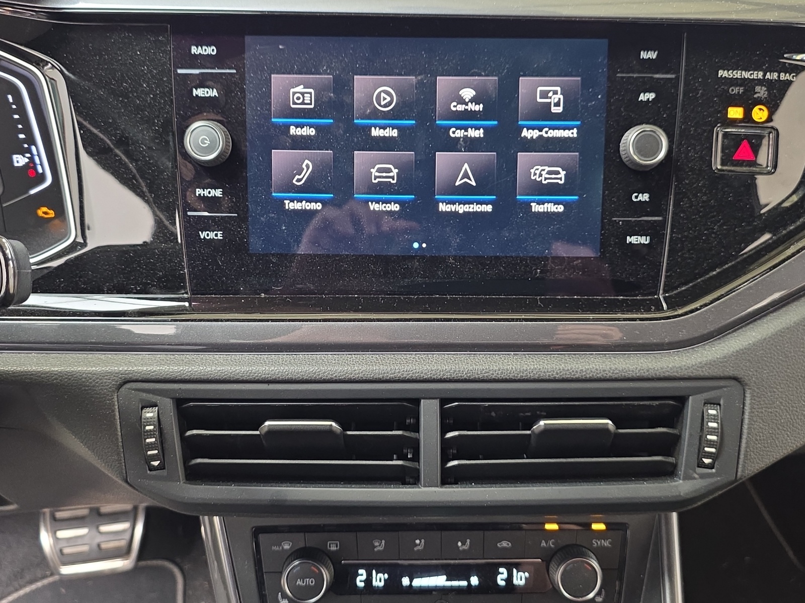 VW Polo 1.0 TSI BMT Highline DSG-image-10