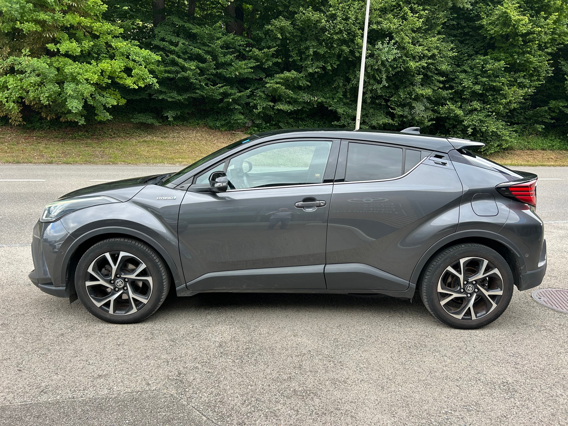 TOYOTA C-HR 2.0 HSD CVT Trend-image-4