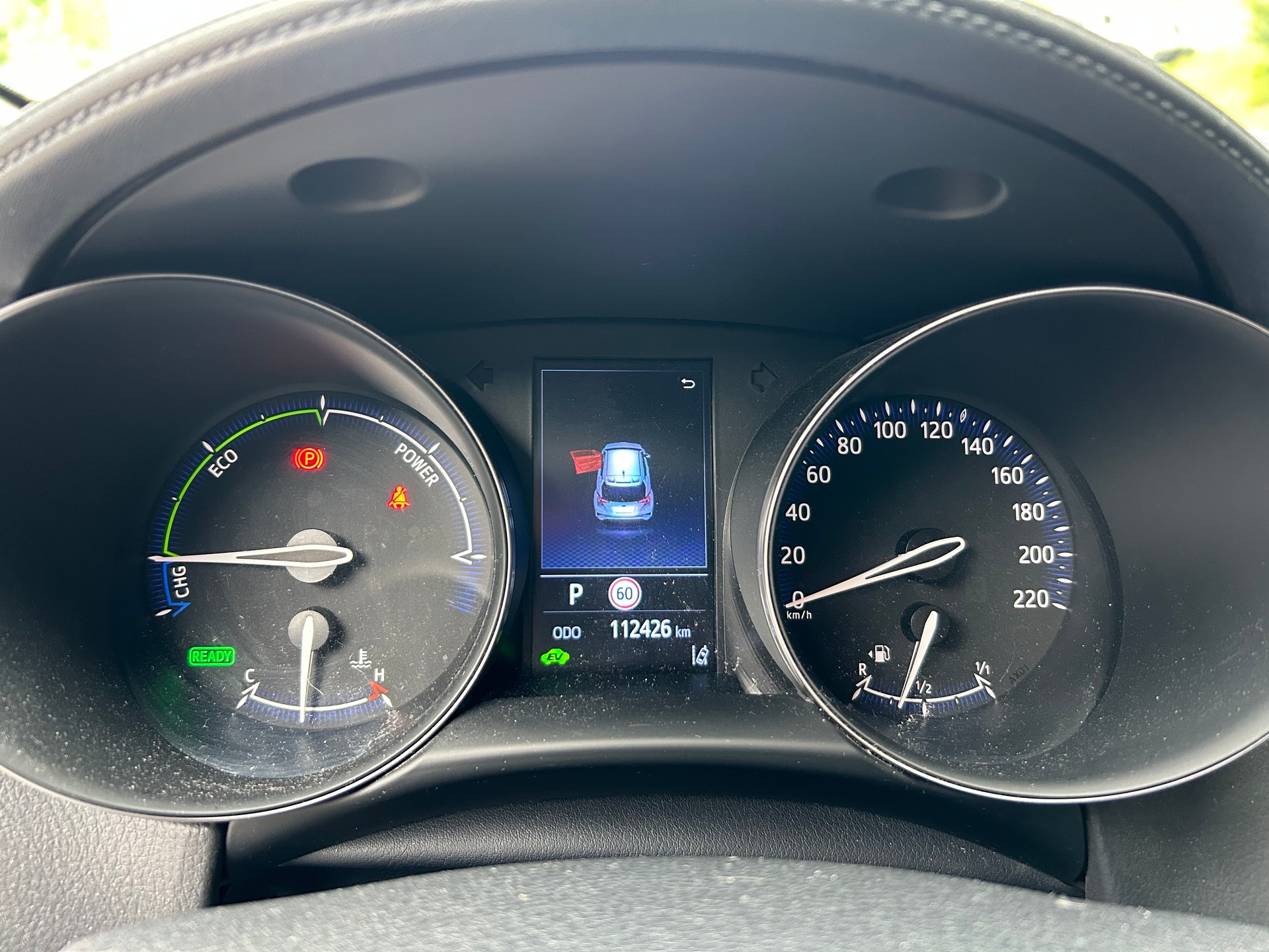 TOYOTA C-HR 2.0 HSD CVT Trend-image-11