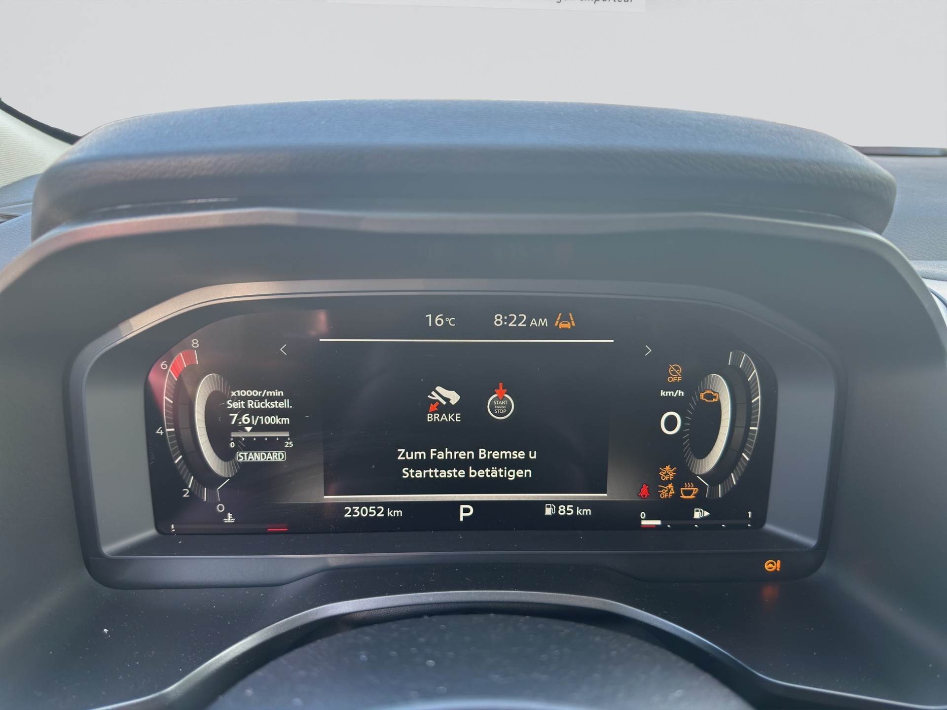 NISSAN Qashqai 1.3 DIG-T MHEV N-Connecta-image-11