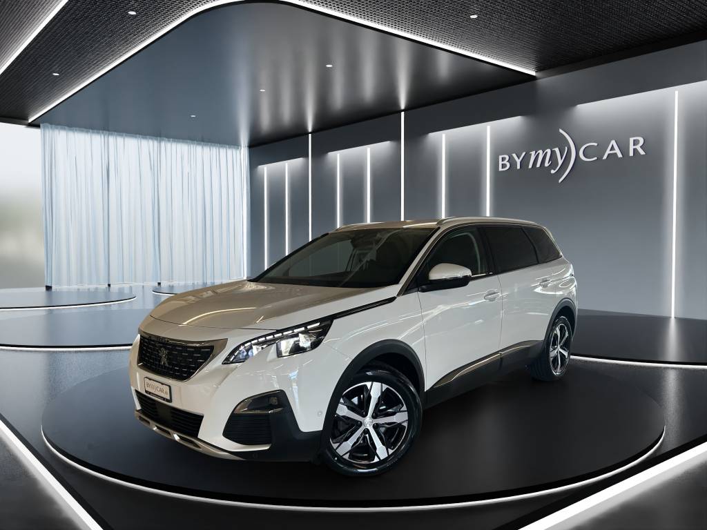 PEUGEOT 5008 1.2 Pure Tech Allure EAT8-image-0