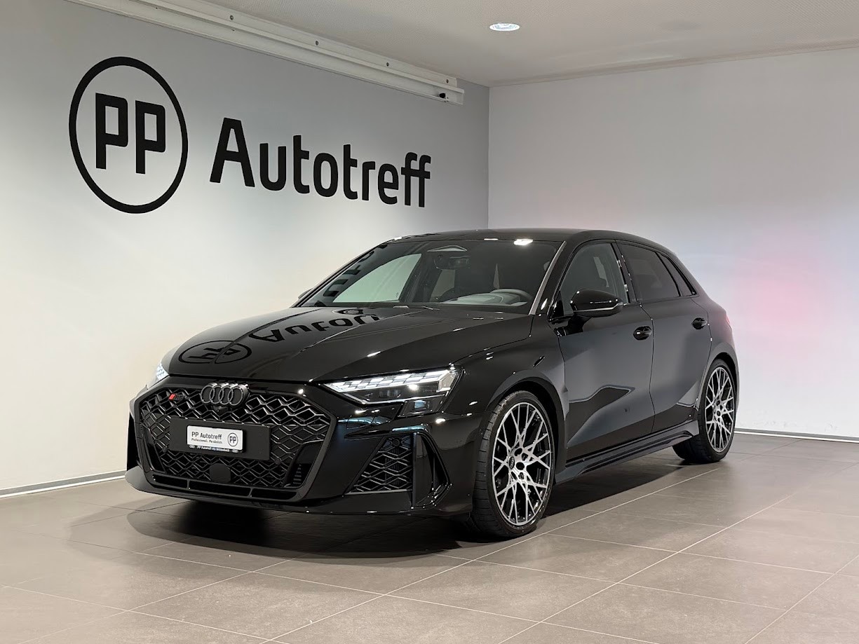 AUDI RS3 Sportback 2.5 TSI quattro S-tronic-image-1