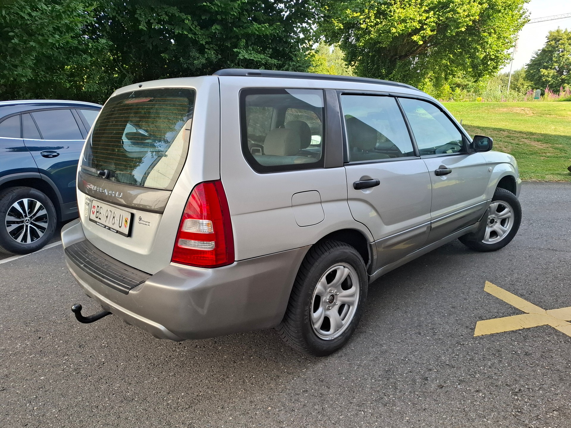 SUBARU Forester 2.0X-image-1