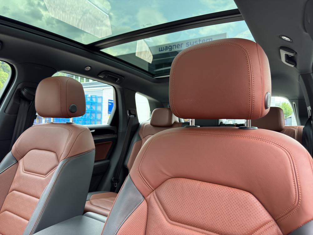 VW Touareg 3.0 TSI eHybrid Elegance Tiptronic-image-10