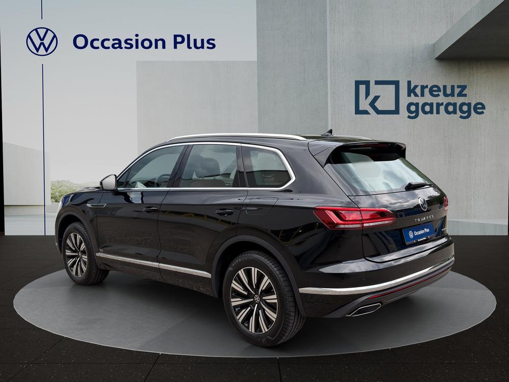 VW Touareg 3.0 TSI eHybrid Elegance Tiptronic-image-3