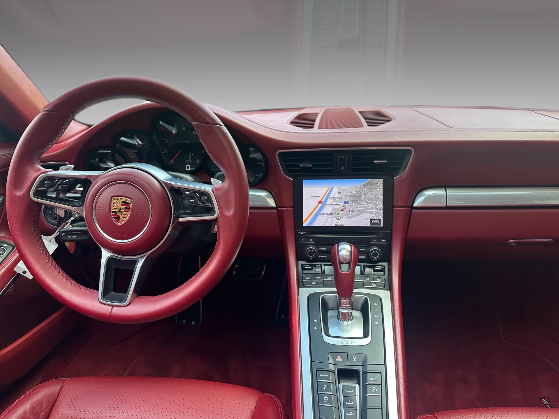 PORSCHE 911 Cabrio Carrera PDK-image-14