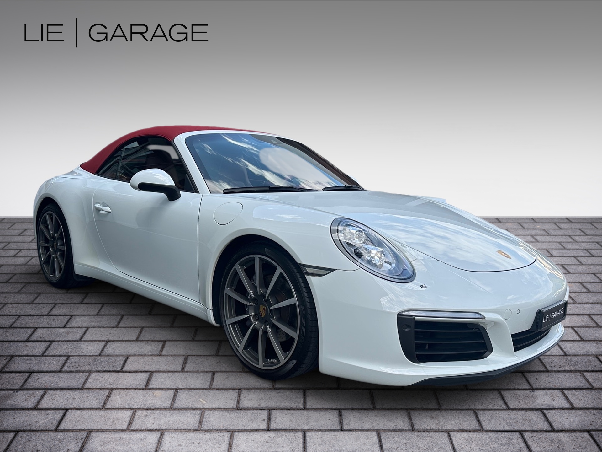 PORSCHE 911 Cabrio Carrera PDK-image-1