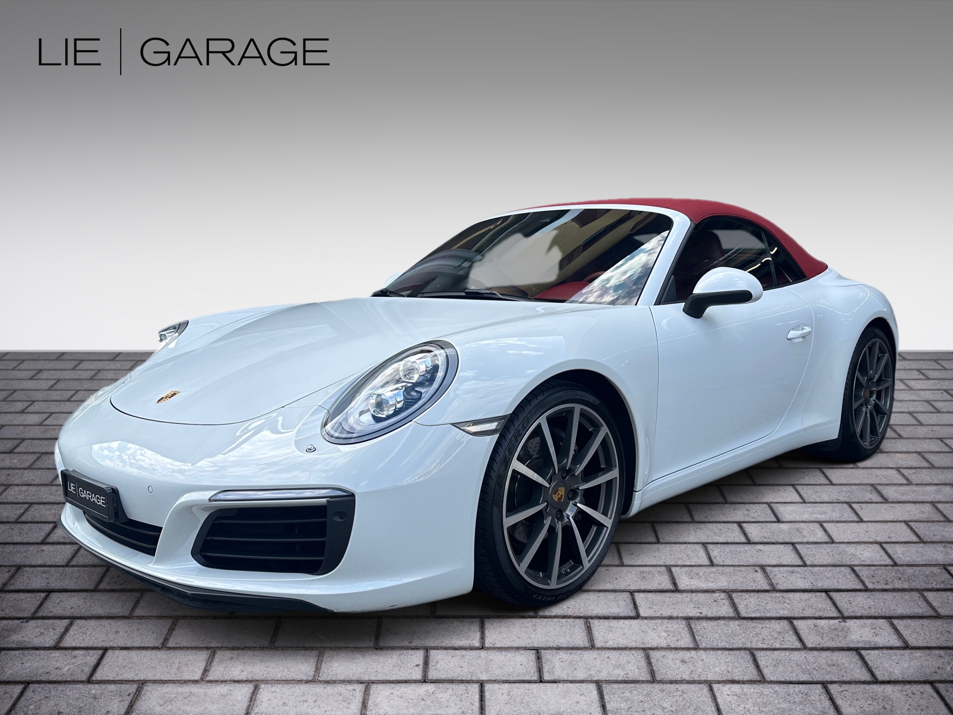 PORSCHE 911 Cabrio Carrera PDK-image-0