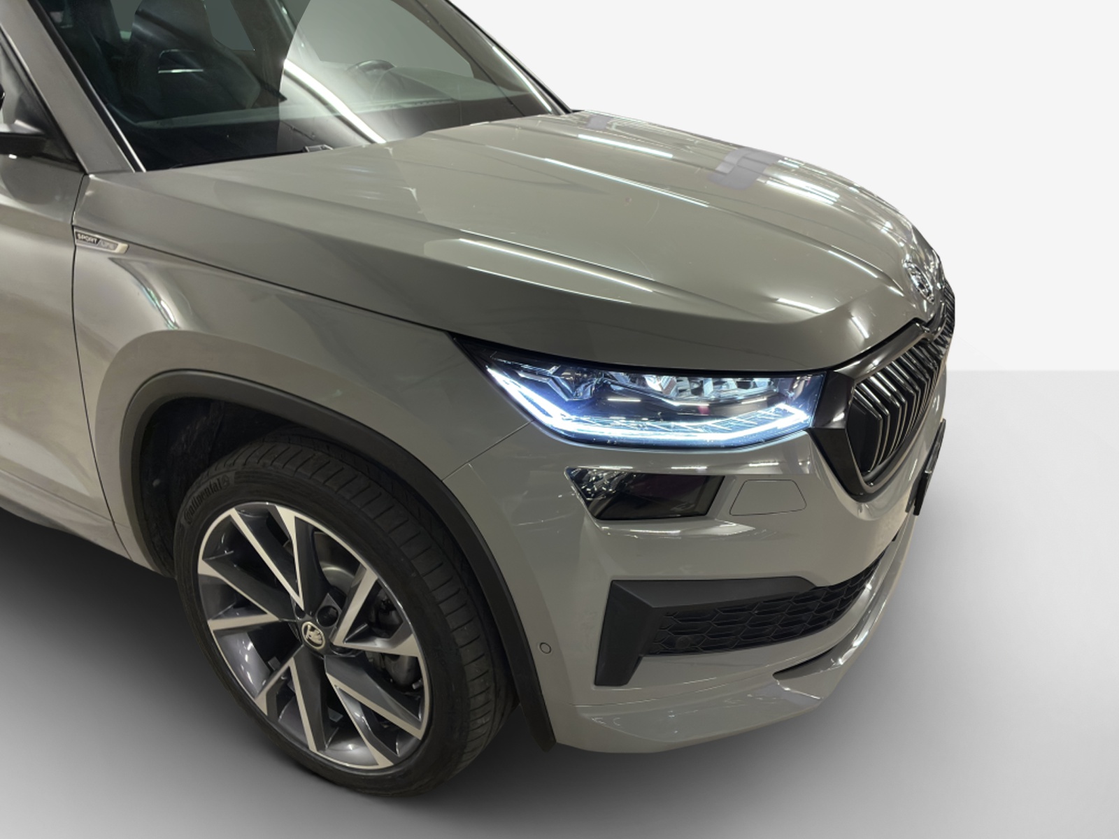 SKODA Kodiaq 2.0 TSI 4x4 SportLine-image-14