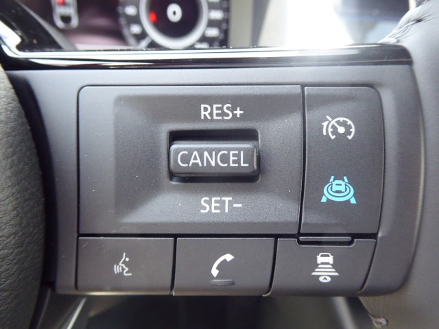 NISSAN Qashqai 1.5 VC-T e-Power Tekna-image-11
