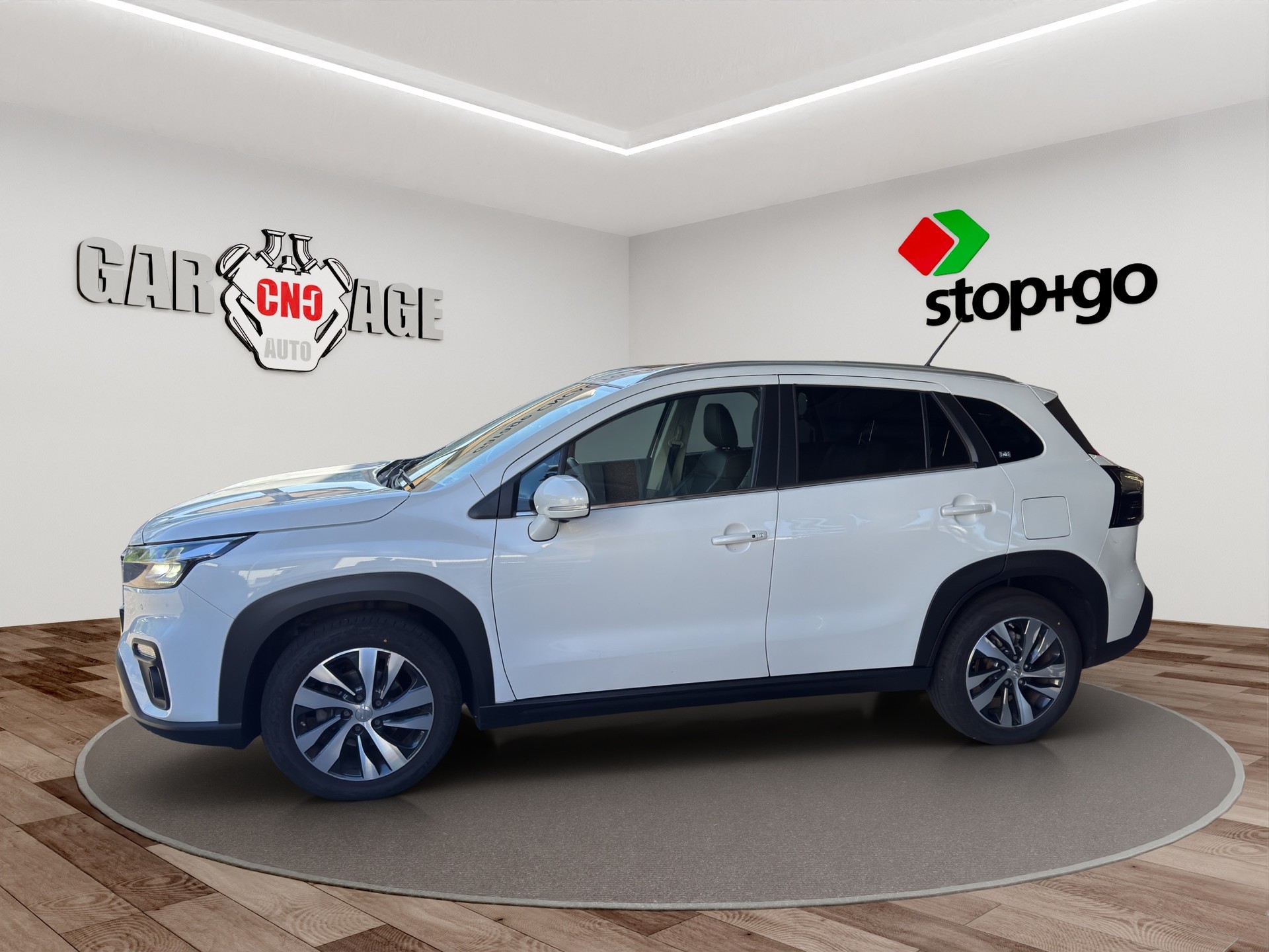 SUZUKI S-Cross 1.5 Compact Top Hybrid-image-2