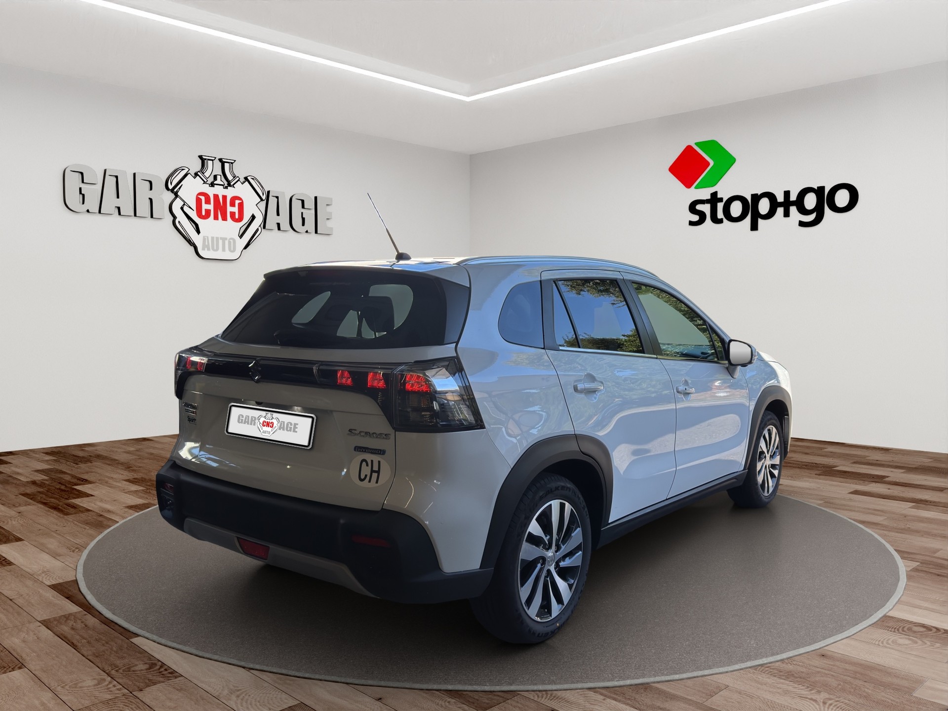 SUZUKI S-Cross 1.5 Compact Top Hybrid-image-4