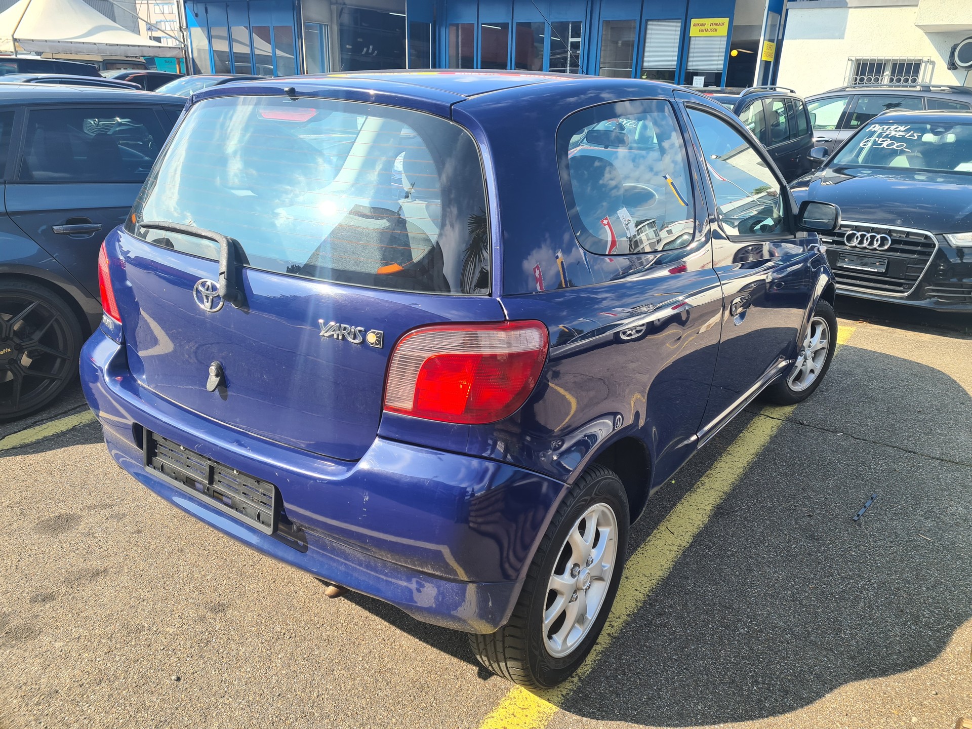 TOYOTA Yaris 1.3 Linea Luna-showroom-element-2