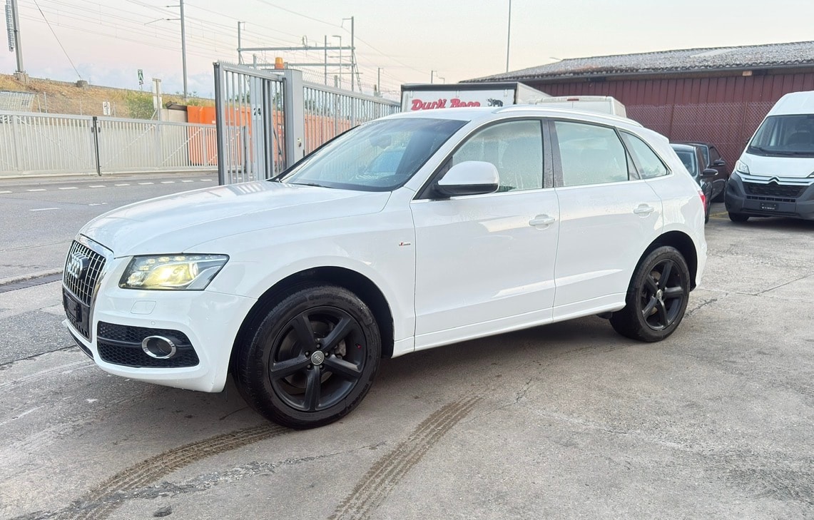 AUDI Q5 3.0 TDI quattro S-tronic-image-12