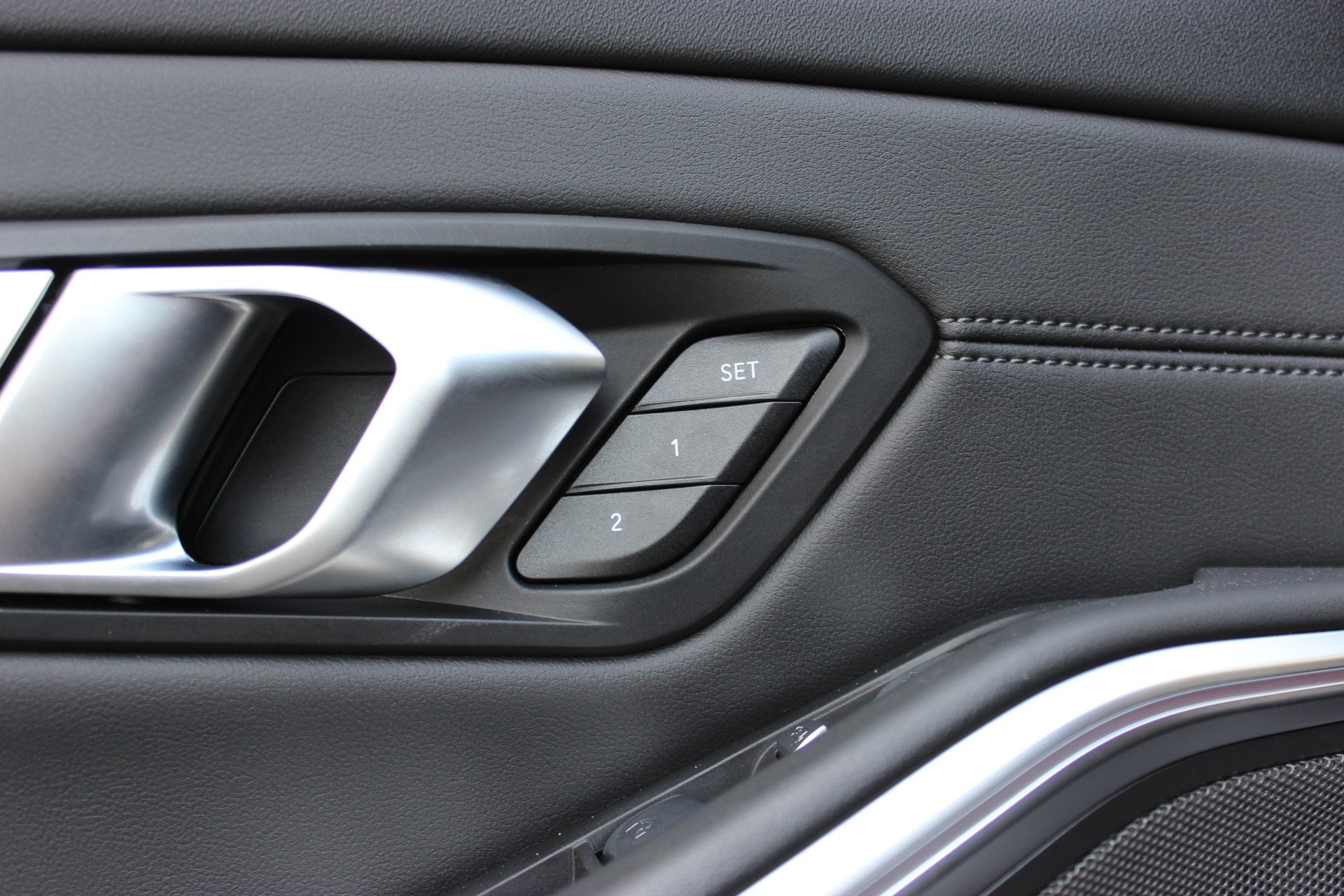 BMW M3 Touring xDrive Competition-image-7