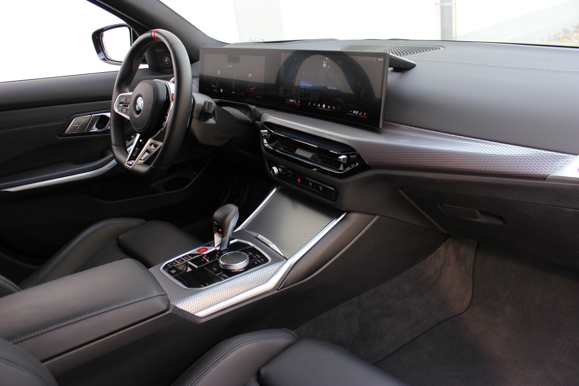 BMW M3 Touring xDrive Competition-image-3