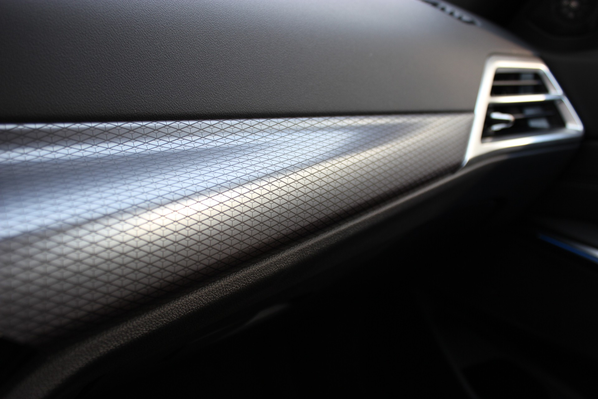 BMW M3 Touring xDrive Competition-image-12