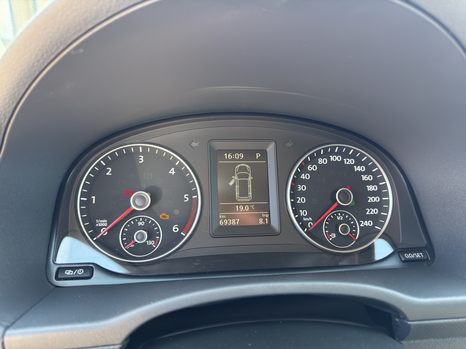 VW CaddyMaxi 2.0TDI 4Motion Comfortline DSG-image-10