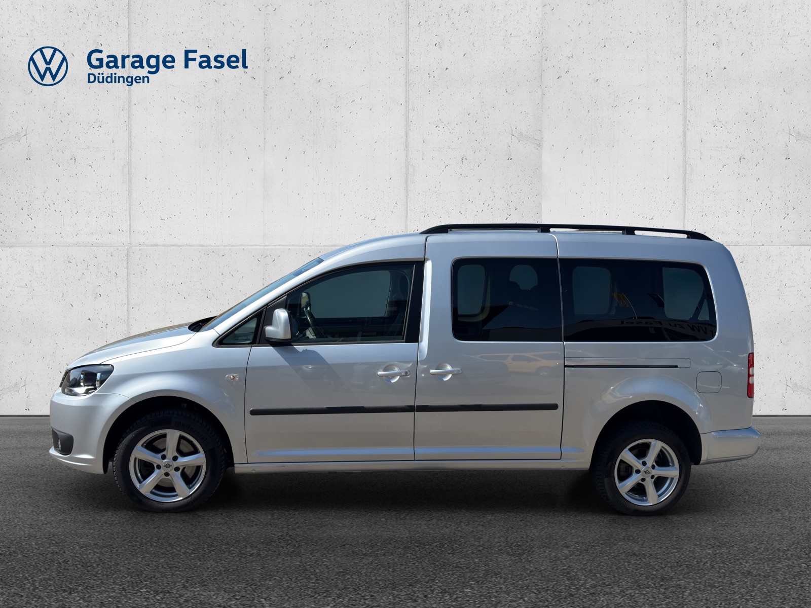 VW CaddyMaxi 2.0TDI 4Motion Comfortline DSG-image-1