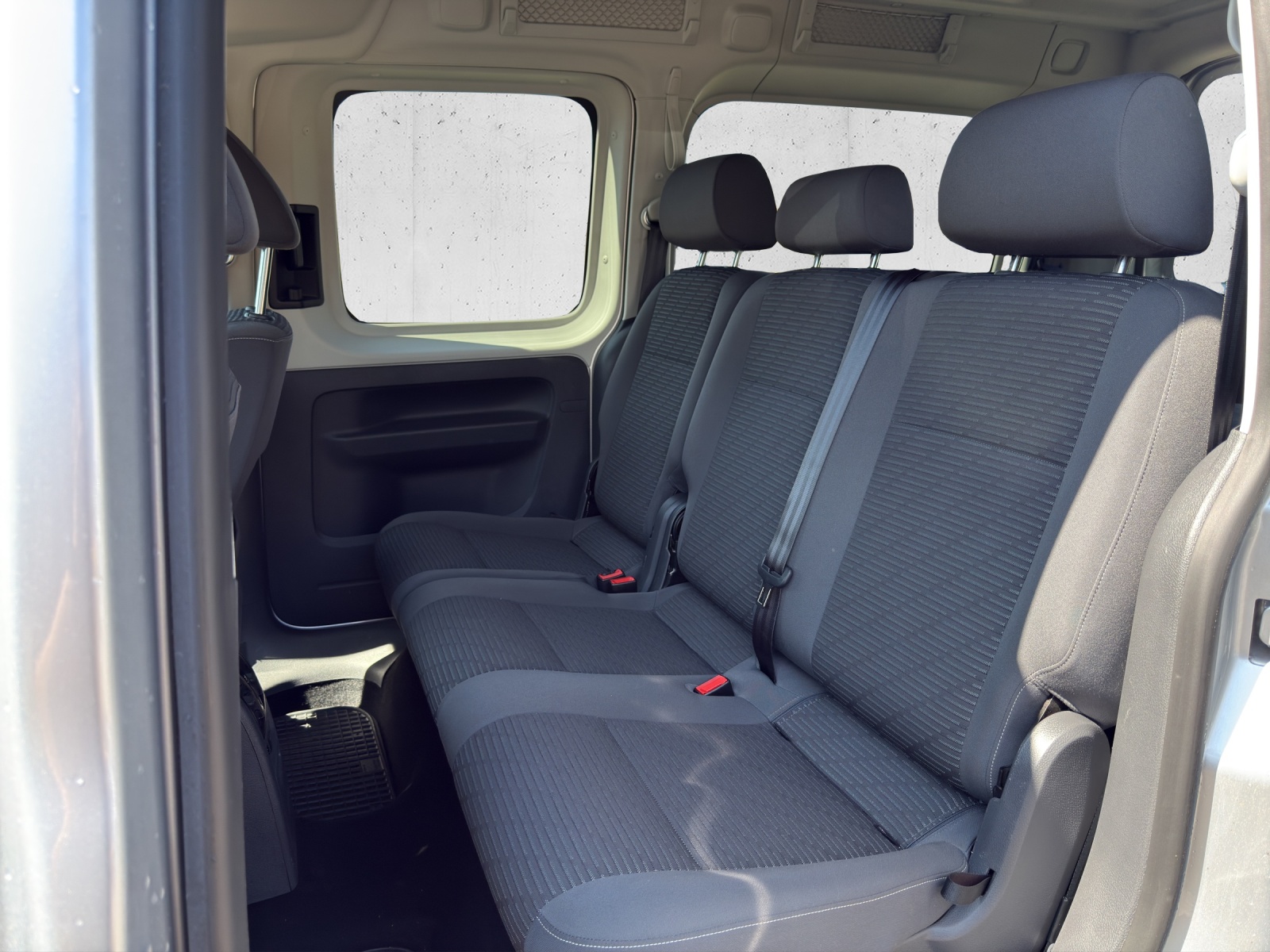VW CaddyMaxi 2.0TDI 4Motion Comfortline DSG-image-12