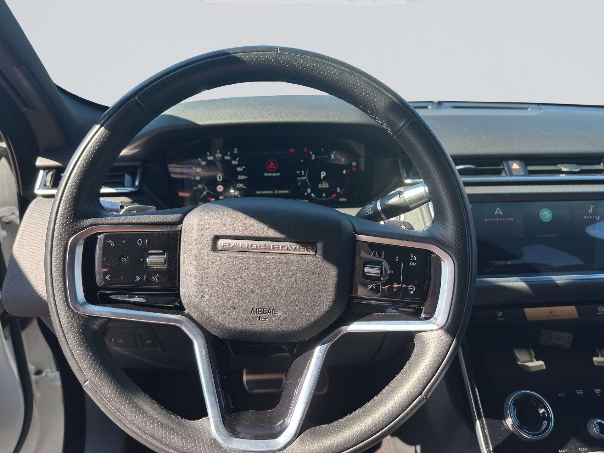 LAND ROVER Range Rover Velar R-Dynamic D 200 SE Automatic Bi-Color-image-10