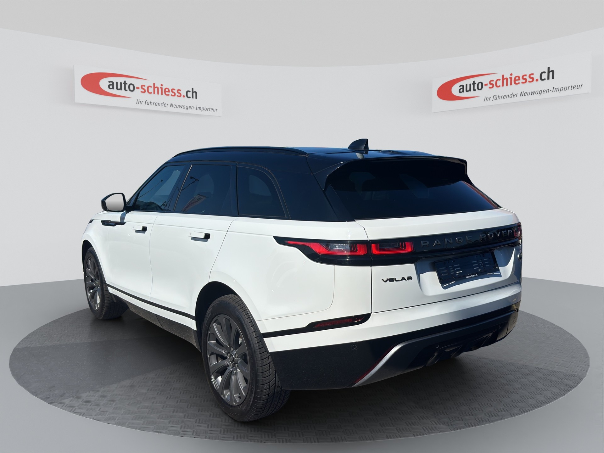 LAND ROVER Range Rover Velar R-Dynamic D 200 SE Automatic Bi-Color-image-2