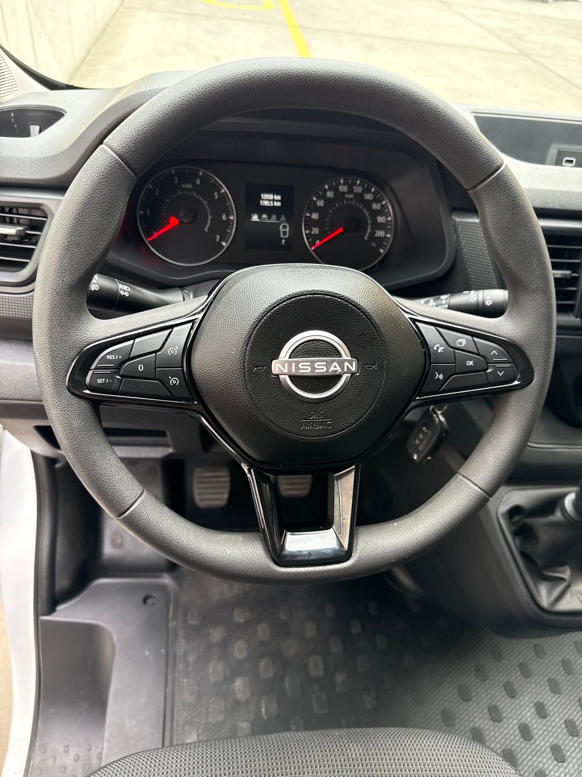 NISSAN Primastar dCi 130 3.0 L1H1 Acenta-image-10
