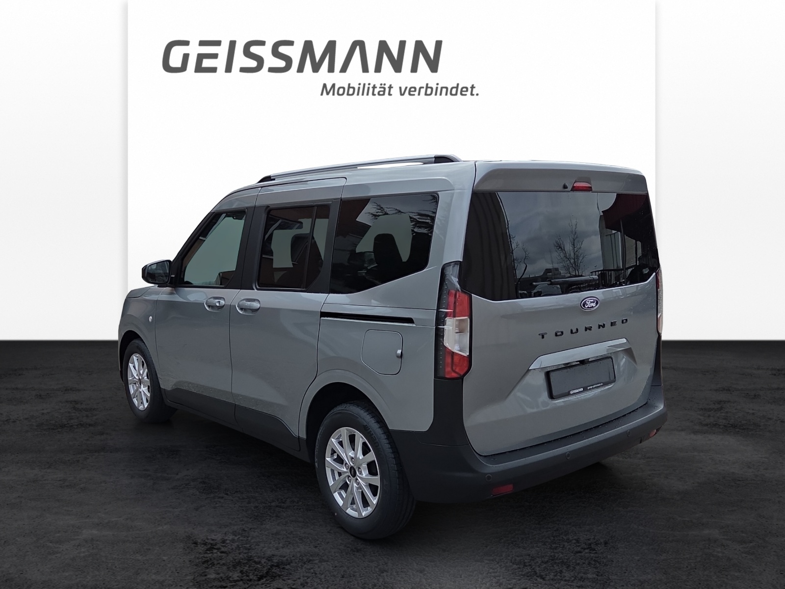 FORD Tourneo Courier 1.0 EcoBoost Titanium-image-2