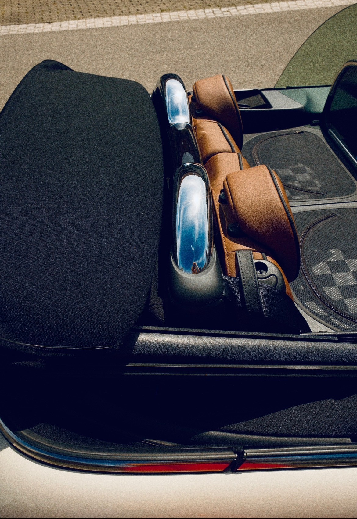 MINI John Cooper Works-image-2
