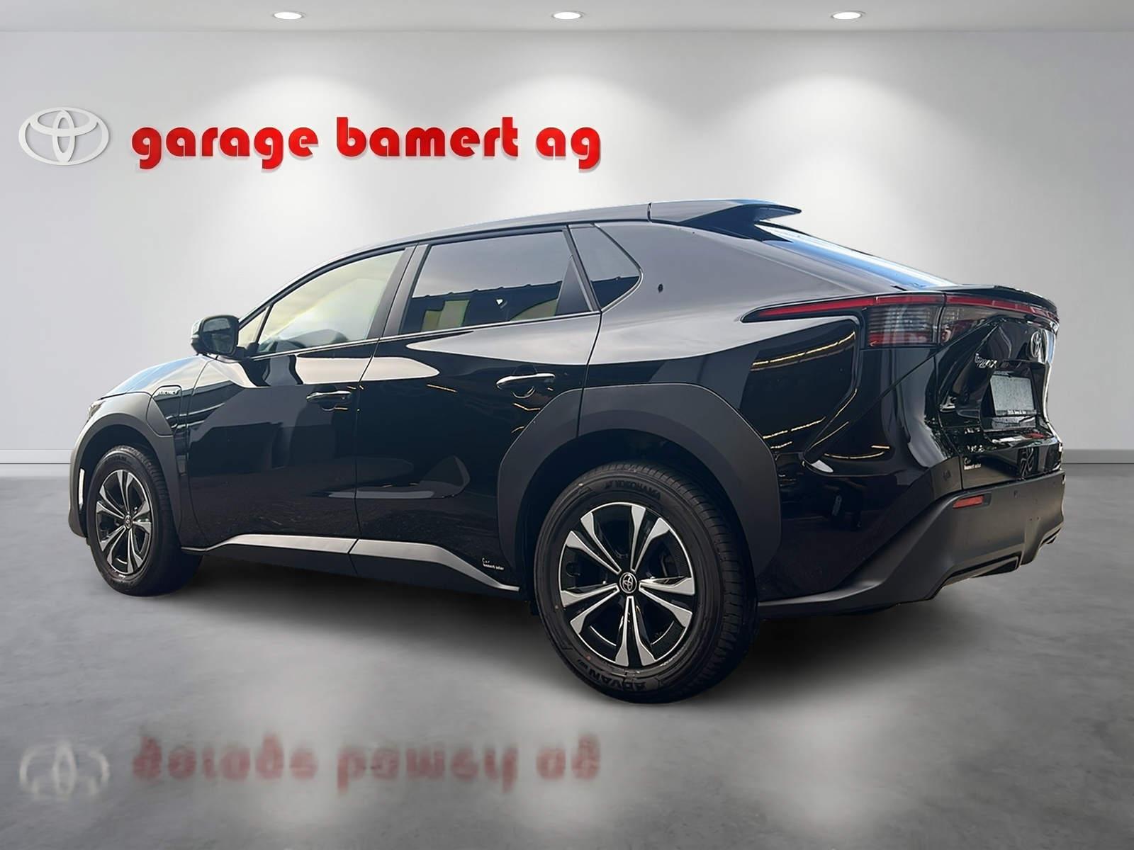 TOYOTA bZ4X Style AWD-image-3
