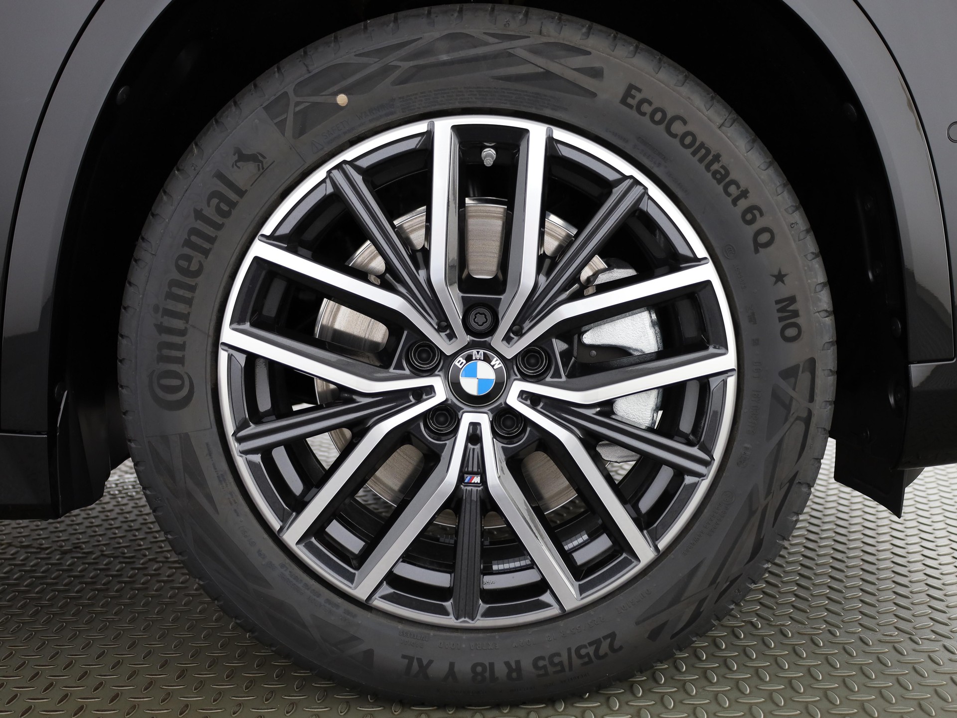 BMW X1 30e xDrive paddles-image-6