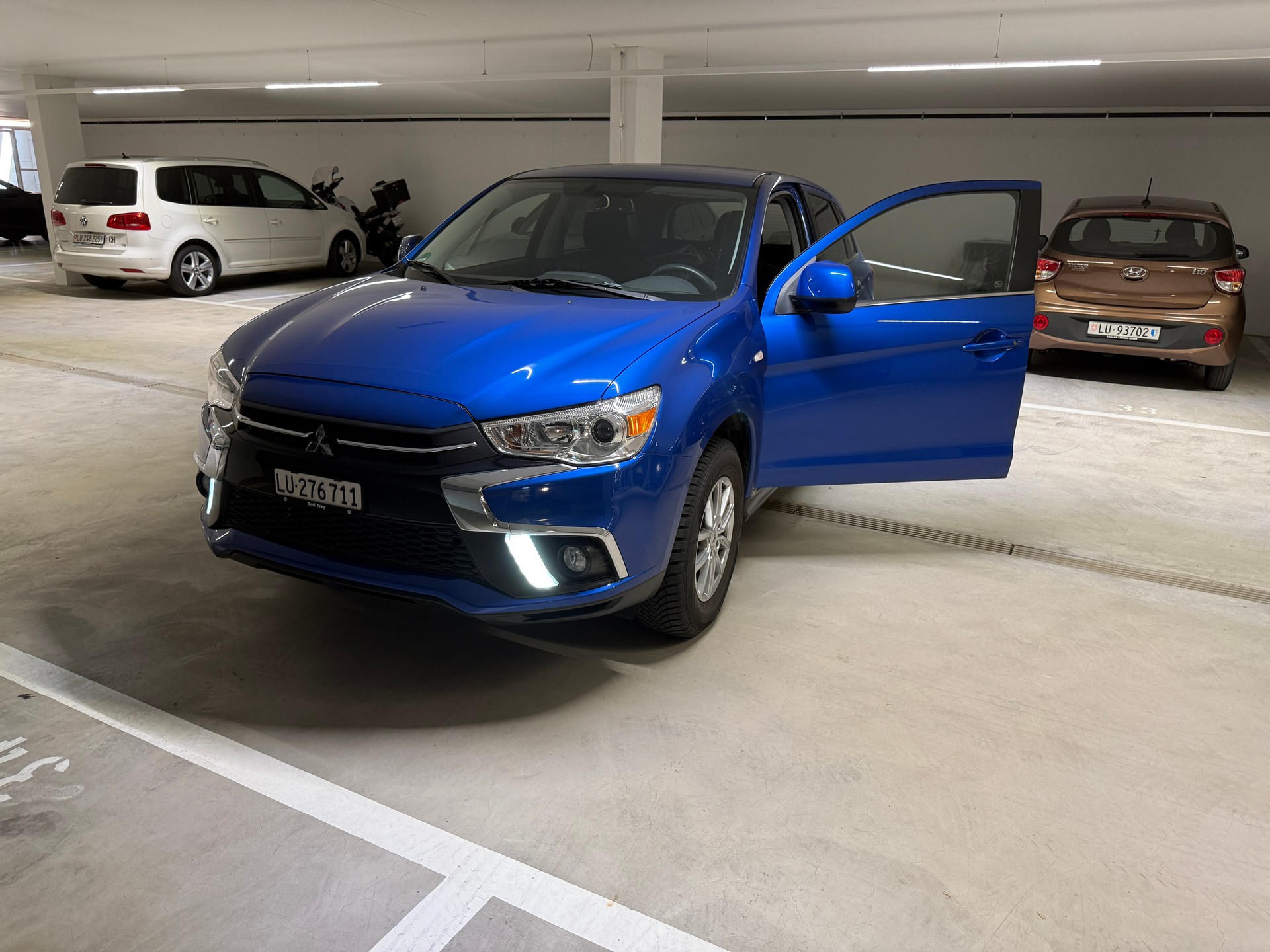 MITSUBISHI ASX-image-0