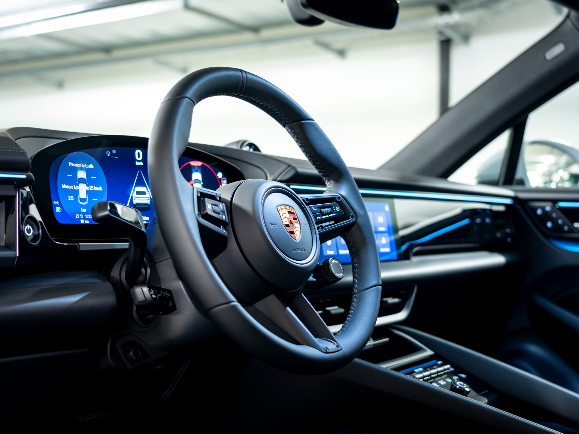 PORSCHE Macan 4 S 100kWh-image-12