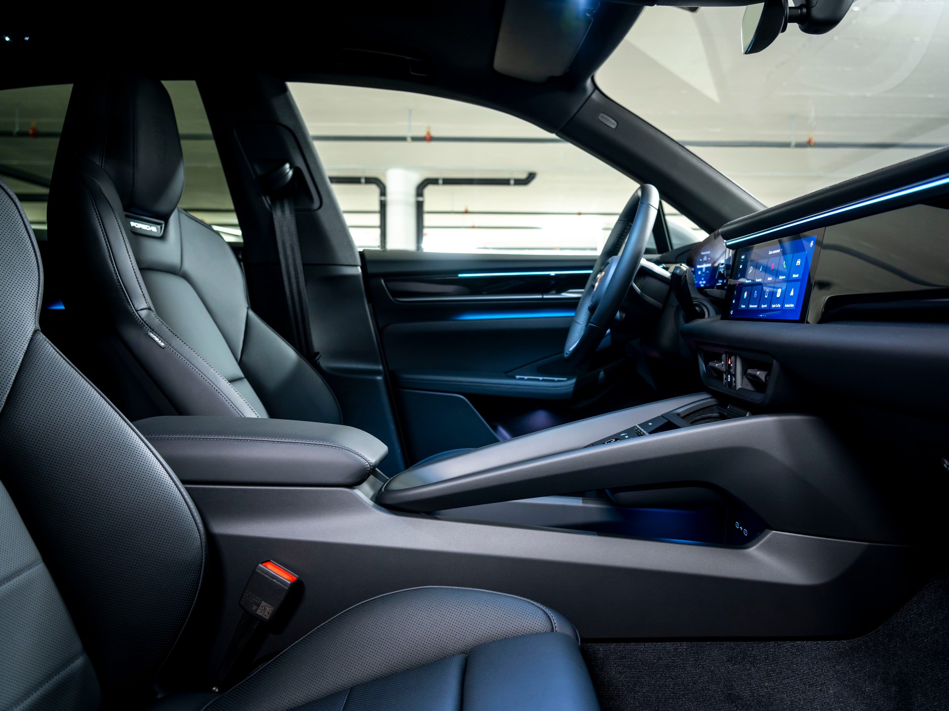 PORSCHE Macan 4 S 100kWh-image-26
