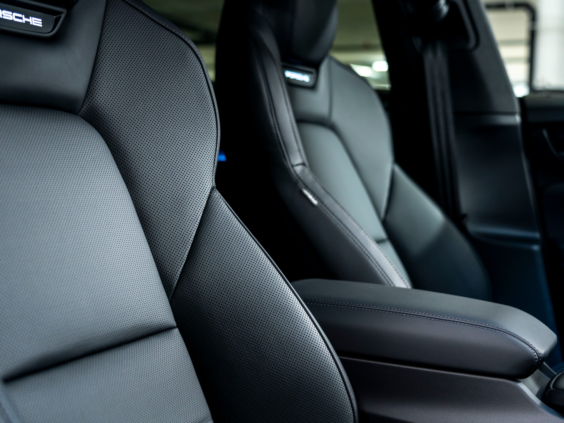 PORSCHE Macan 4 S 100kWh-image-20