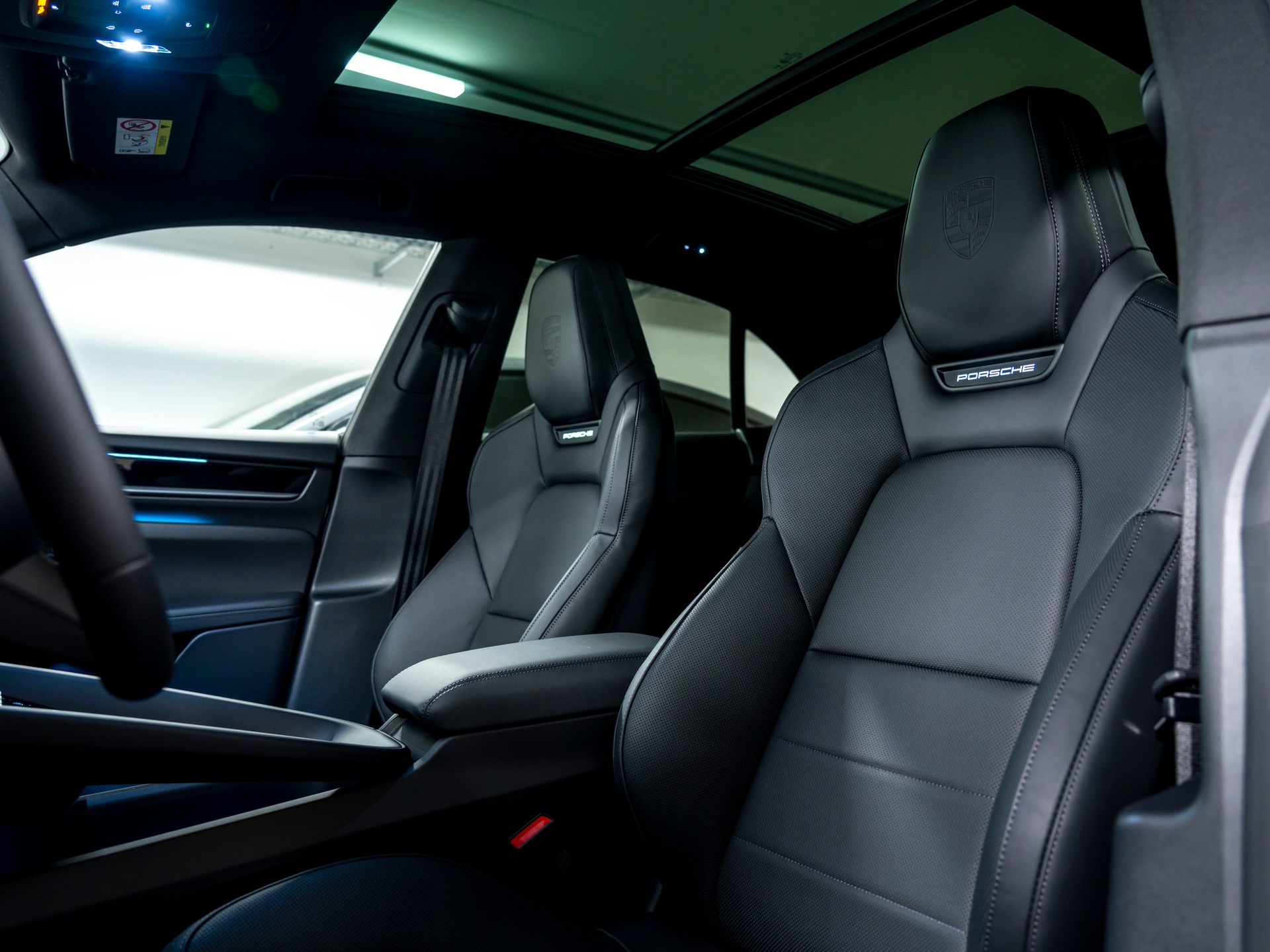 PORSCHE Macan 4 S 100kWh-image-14