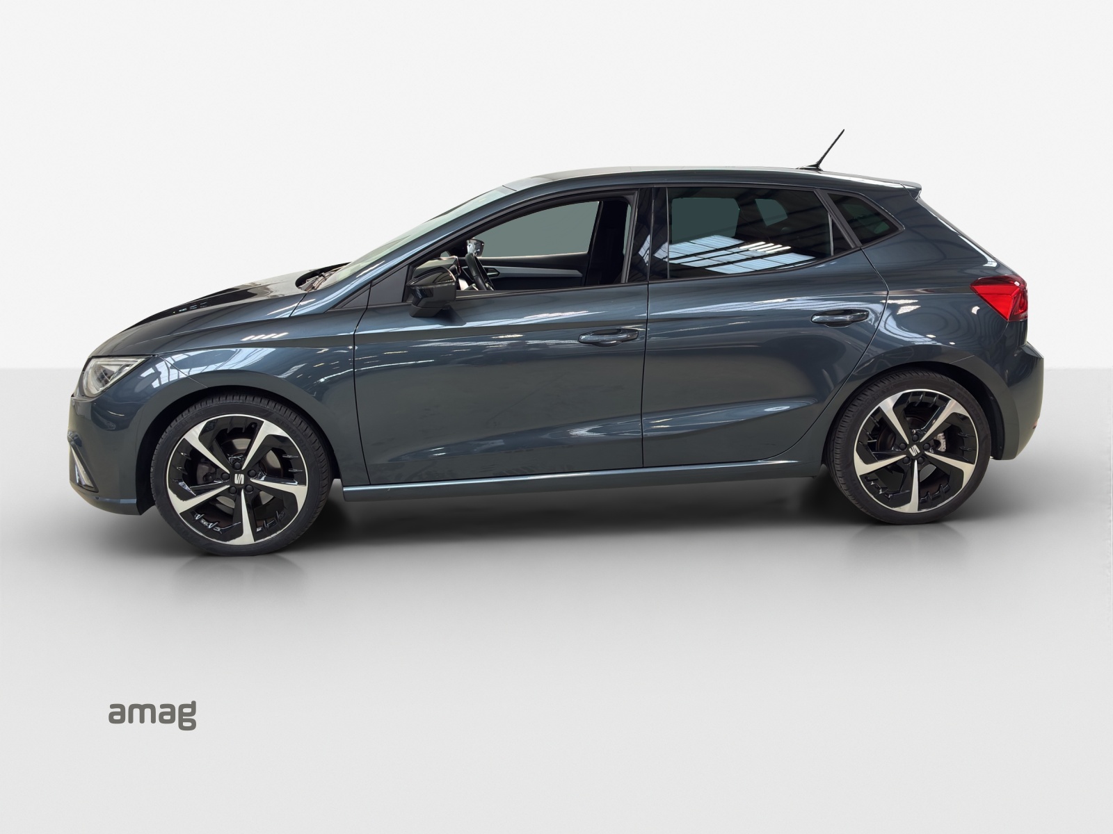 SEAT Ibiza 1.0 EcoTSI Hola FR DSG-image-1