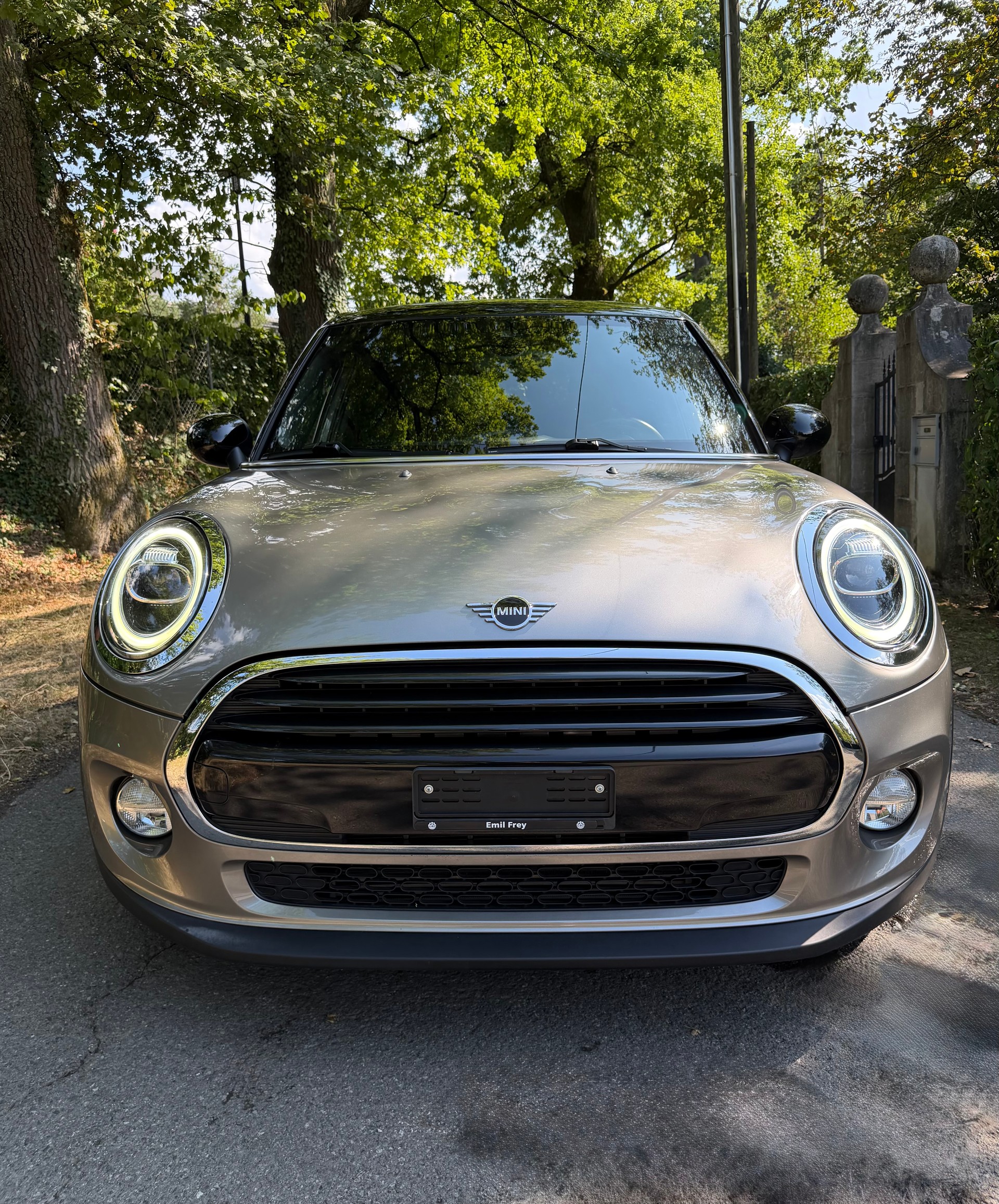 MINI Cooper-image-1