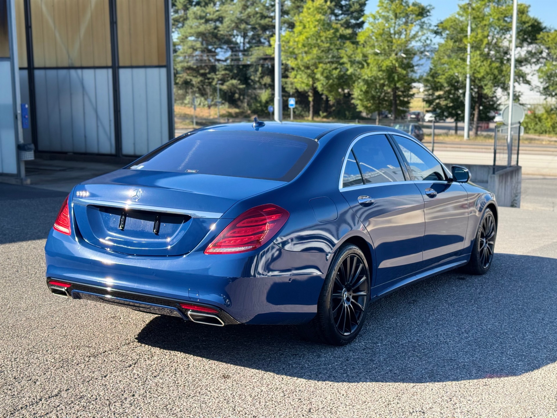 MERCEDES-BENZ S 500 V8 lang-image-7