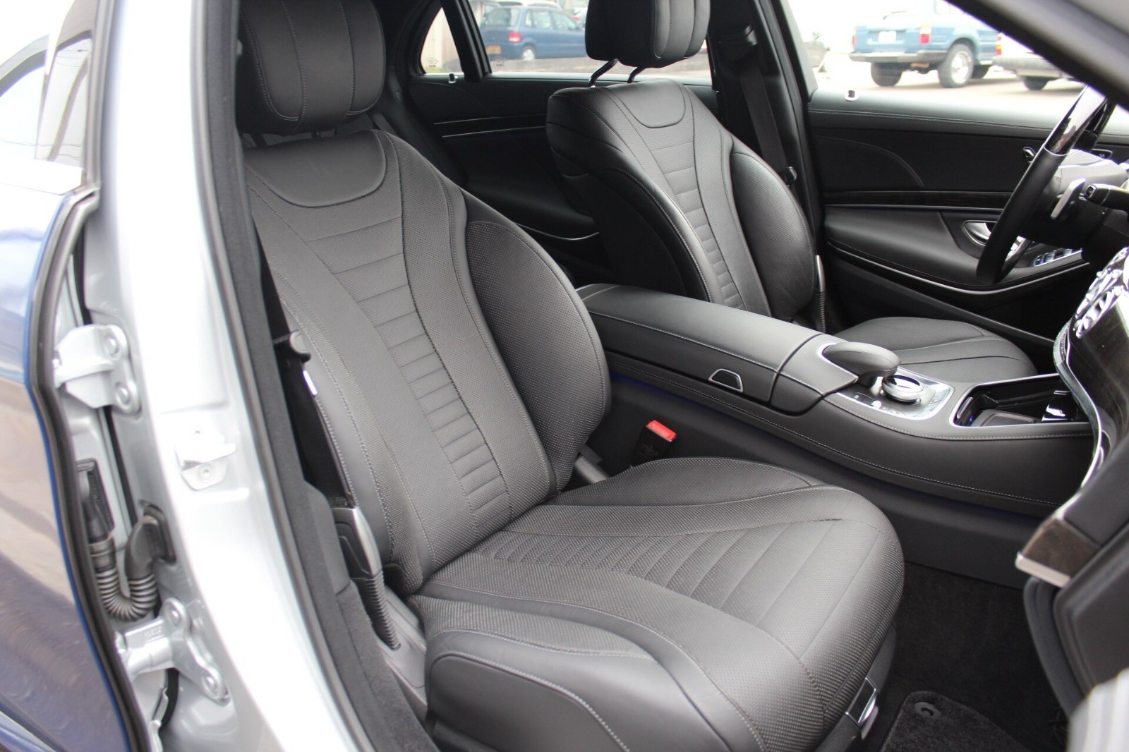 MERCEDES-BENZ S 500 V8 lang-image-12