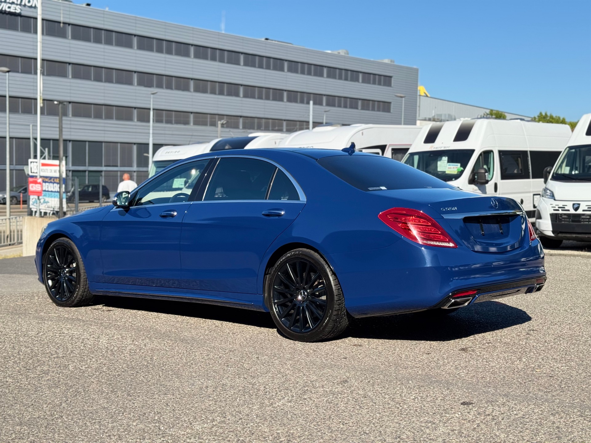 MERCEDES-BENZ S 500 V8 lang-image-4